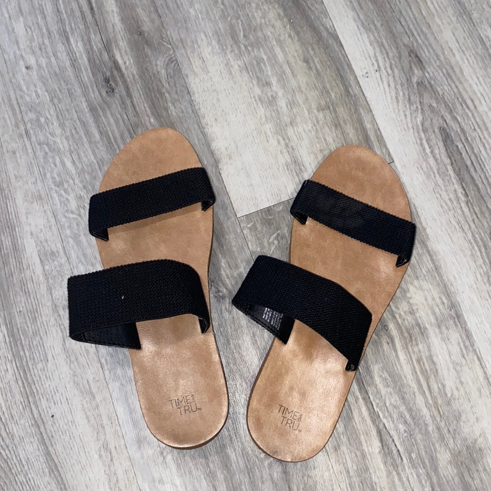 Black Sandal